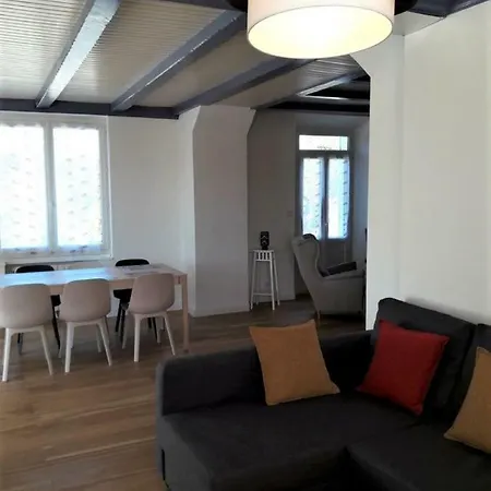 Les Ecureuils Apartment